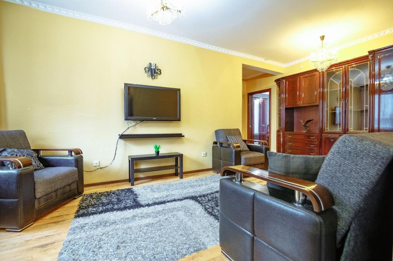 Two Bedroom Apartment On Syganak Street 64-1 阿斯坦纳 外观 照片